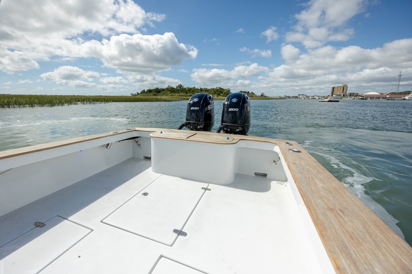 26ft Custom Carolina Yacht For Sale