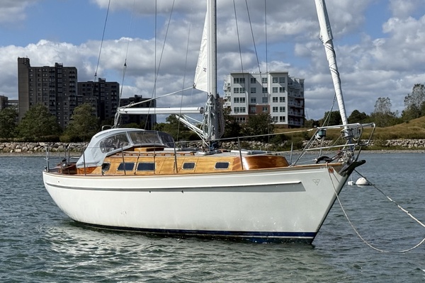CARPE DIEM 33ft Vindo Yacht For Sale