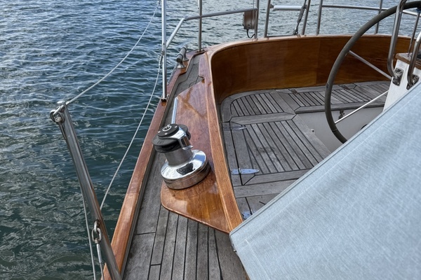 CARPE DIEM 33ft Vindo Yacht For Sale