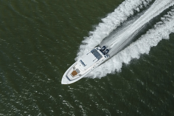 32ft Boston Whaler Yacht For Sale