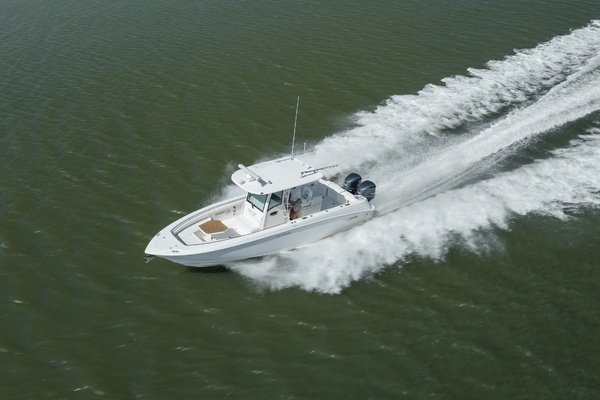 32ft Boston Whaler Yacht For Sale