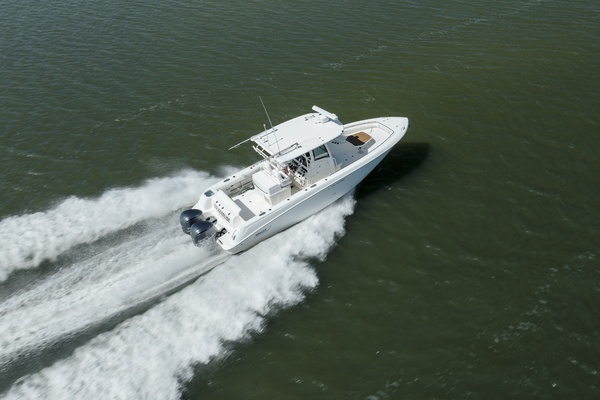 32ft Boston Whaler Yacht For Sale