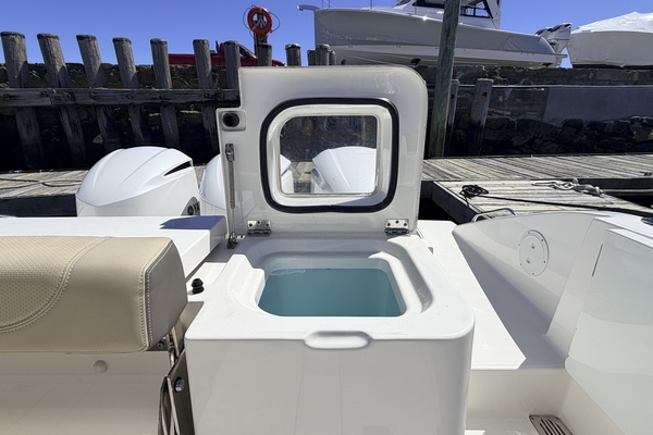 38ft Pursuit Yacht For Sale