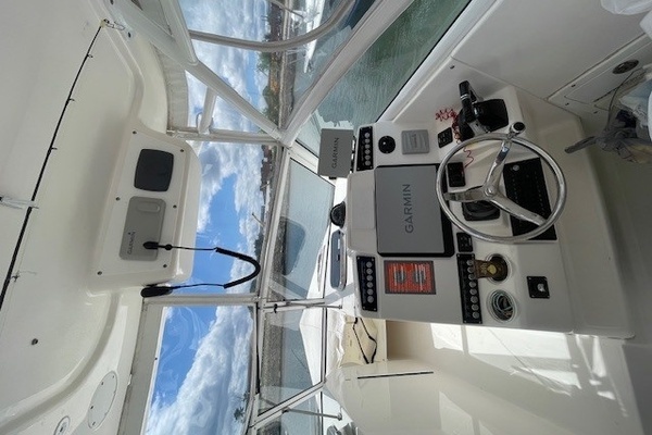 2015 Edgewater 28