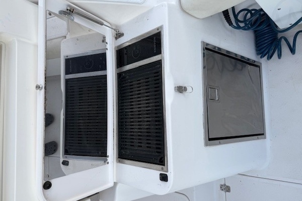 2015 Edgewater 28