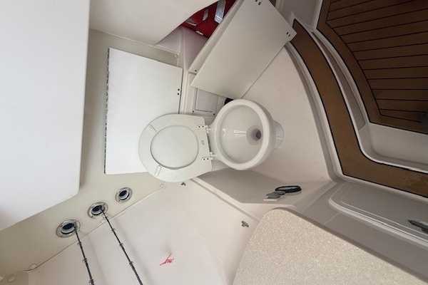 2015 Edgewater 28