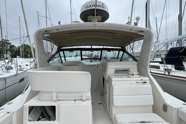 Photo of the 1999 Tiara Yachts 3500 Open "Highlander"