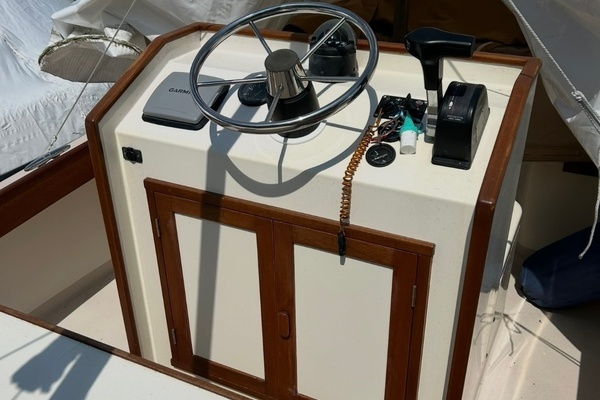 Photo of the 2005 Downeast Western Way 19 "Kefi"