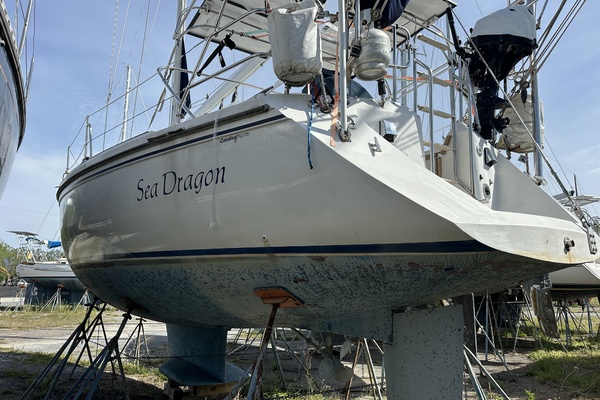 SEA DRAGON 42ft Catalina Yacht For Sale