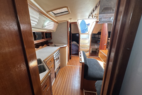 SEA DRAGON 42ft Catalina Yacht For Sale