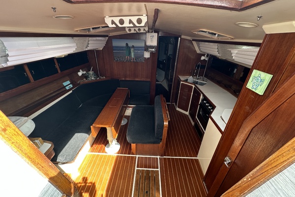 SEA DRAGON 42ft Catalina Yacht For Sale