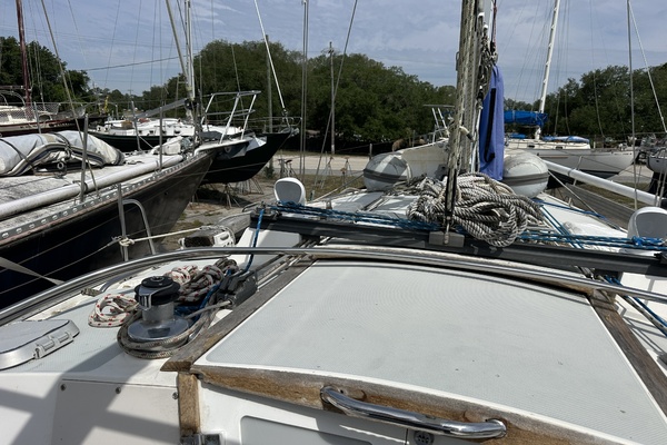SEA DRAGON 42ft Catalina Yacht For Sale