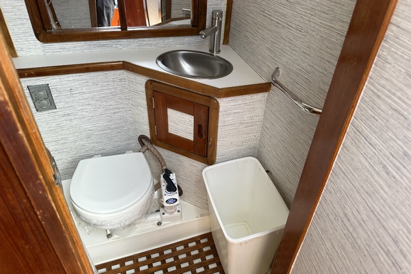 SEA DRAGON 42ft Catalina Yacht For Sale