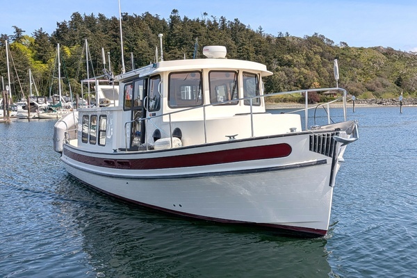 2000 Nordic Tugs 32