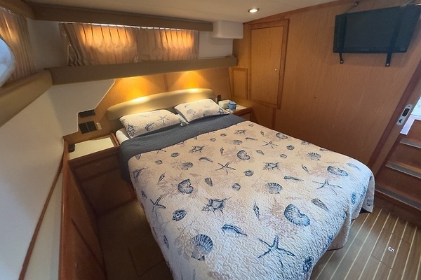 2006 Mainship 43