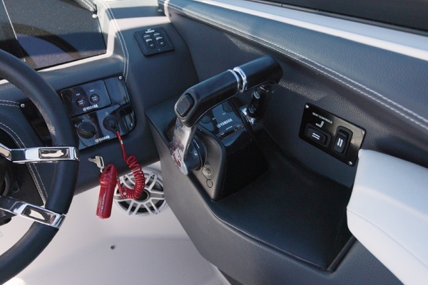 Photo of the 2017 Regal 29 OBX
