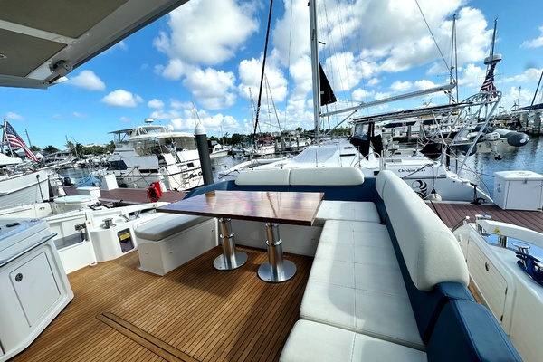 TREASURE X 55ft Azimut Yacht For Sale