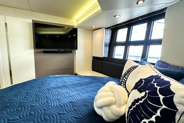 2015 Azimut 55