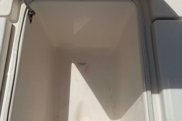30ft Robalo Yacht For Sale