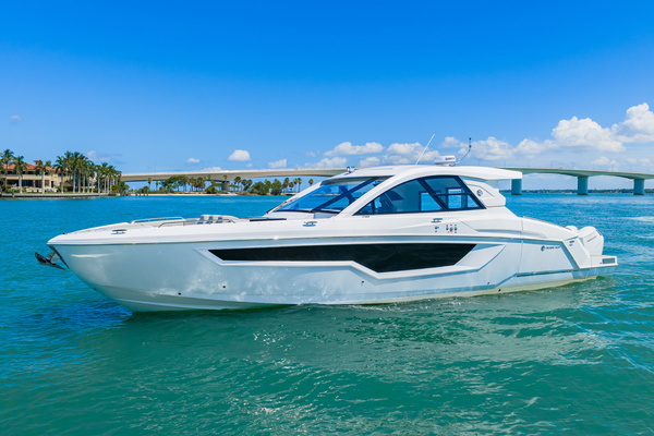 50-ft-Cruisers Yachts-2026-50GLS OB-Sarasota Florida United States yacht for sale