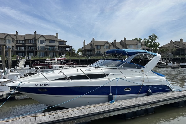 Photo of the 2006 Bayliner 305 "NATALYA II"