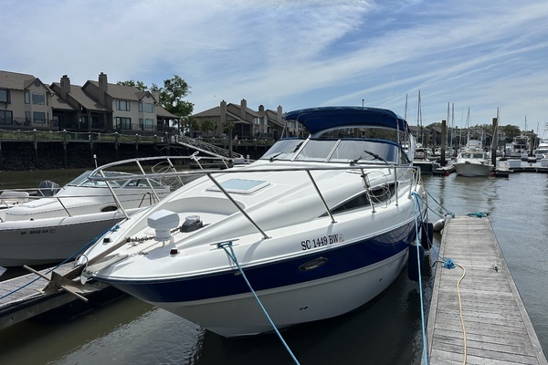 Photo of the 2006 Bayliner 305 "NATALYA II"