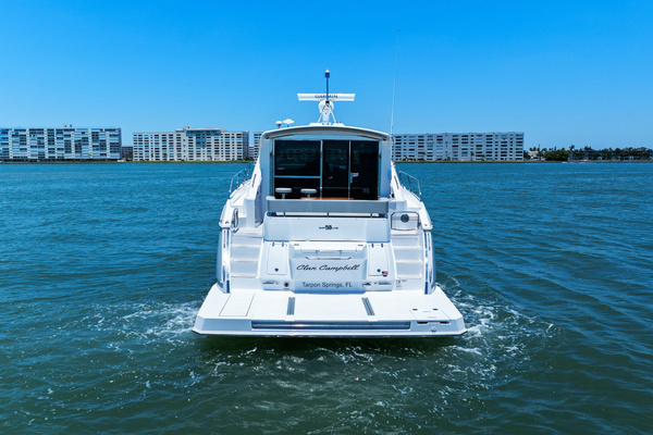 2025 Cruisers Yachts 50