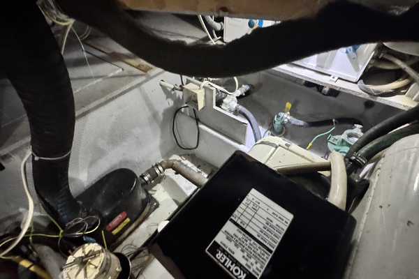 Turn the Paige 43ft Silverton Yacht For Sale