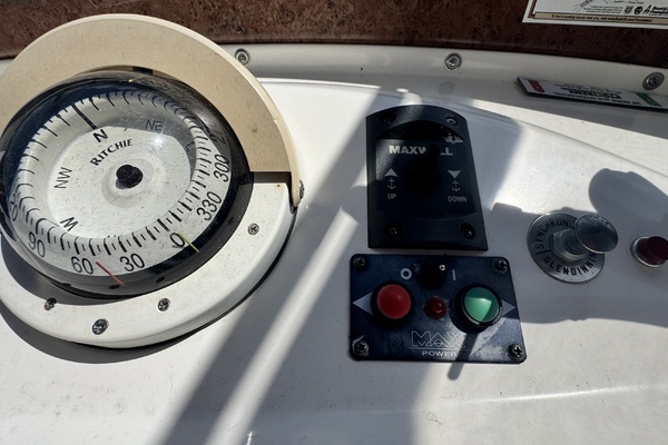 Turn the Paige 43ft Silverton Yacht For Sale