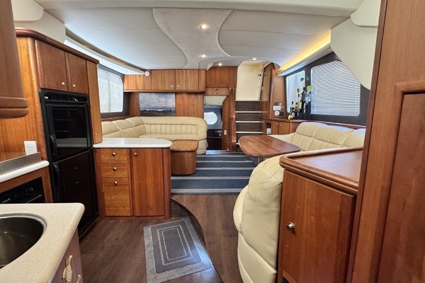 2003 Silverton 43