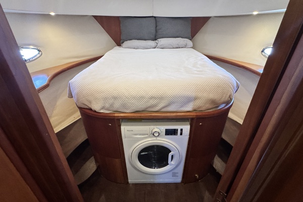 Turn the Paige 43ft Silverton Yacht For Sale