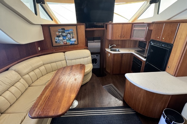 2003 Silverton 43
