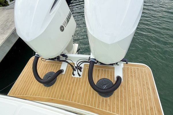 2020 Regulator 31
