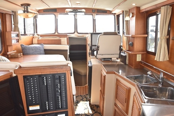 2014 Ranger Tugs 29