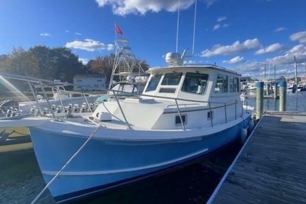 Photo of the 1989 Blue Seas Out Island Explorer "Truant"