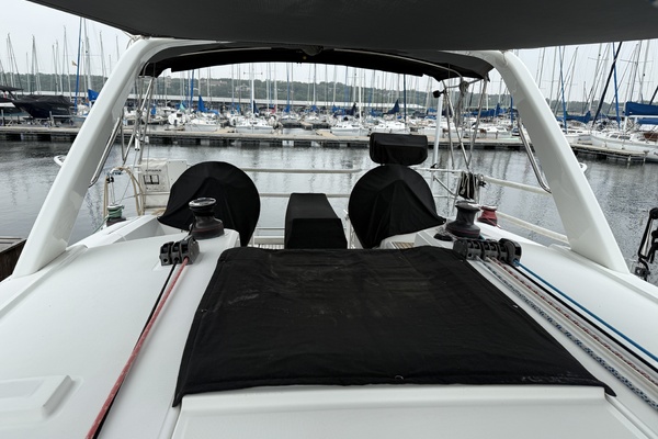 Wind Gypsea 38ft Beneteau Yacht For Sale