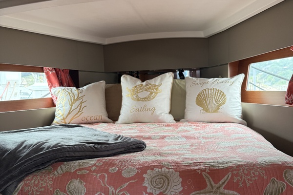 Wind Gypsea 38ft Beneteau Yacht For Sale
