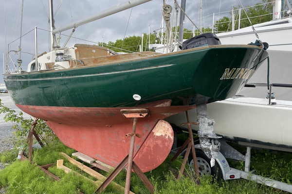 MINUET 23ft Sea Sprite Yacht For Sale