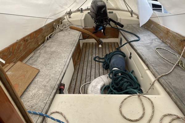 MINUET 23ft Sea Sprite Yacht For Sale