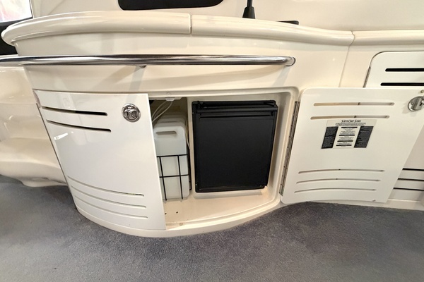 NAVION 51ft Sea Ray Yacht For Sale