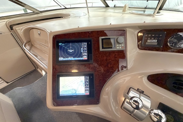 NAVION 51ft Sea Ray Yacht For Sale