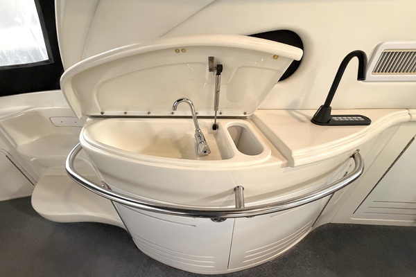 NAVION 51ft Sea Ray Yacht For Sale