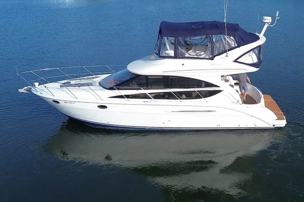 Summer Wind 39ft Meridian Yacht For Sale