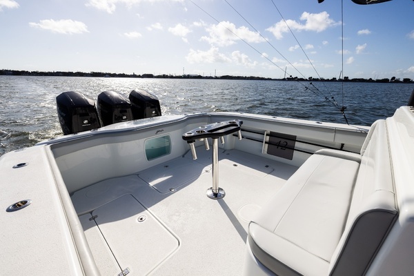 2023 Yellowfin 42