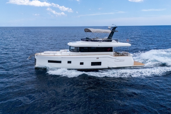 2025 Sirena 58