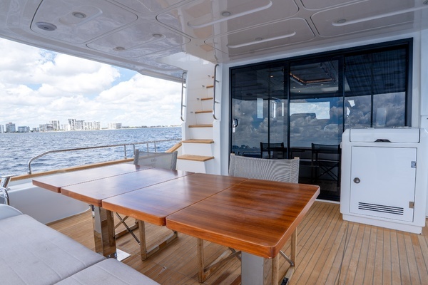 2025 Sirena 58