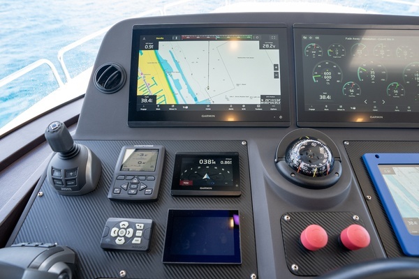 2025 Sirena 58