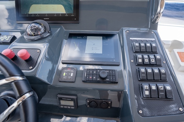2025 Sirena 58