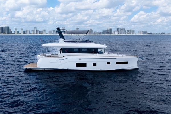 2025 Sirena 58