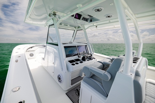 2023 Yellowfin 39